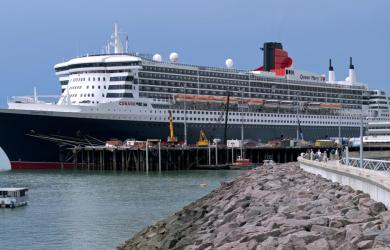 Queen Mary 2
